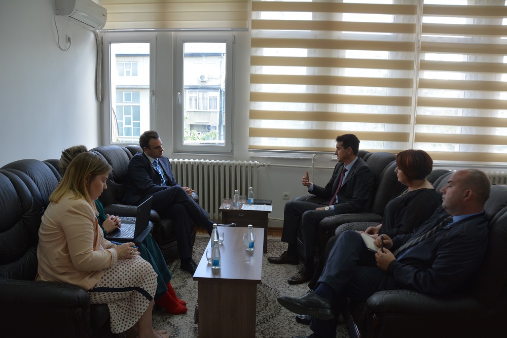 Kryesuesi i Këshillit Gjyqësor priti në takim Ambasadorin e Mbretërisë së Bashkuar në Kosovë