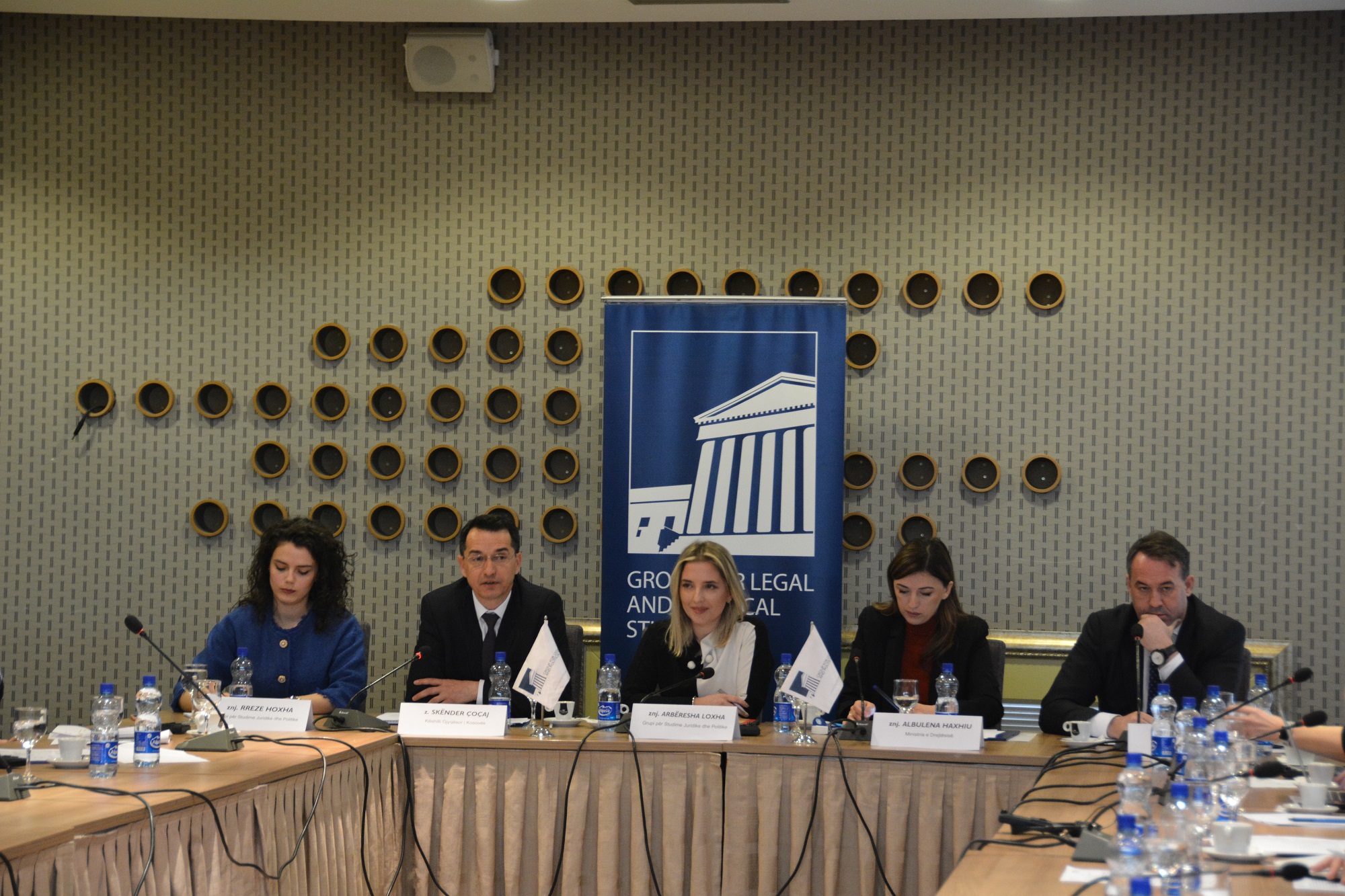 Diskutohet procesi i Vettingut në Kosovë