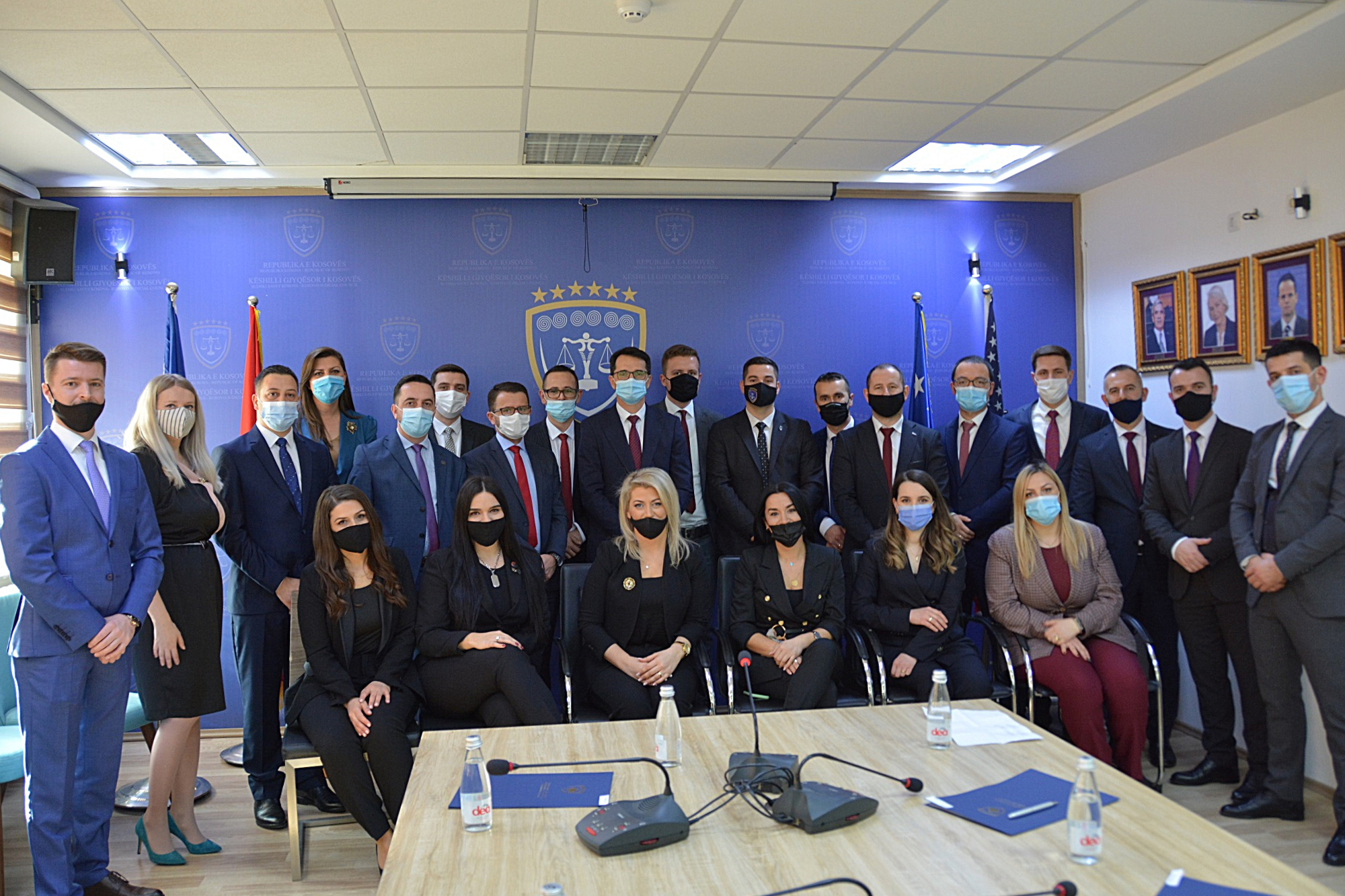 U.D. Presidentja Vjosa Osmani dekreton 23 gjyqtarë të rinj